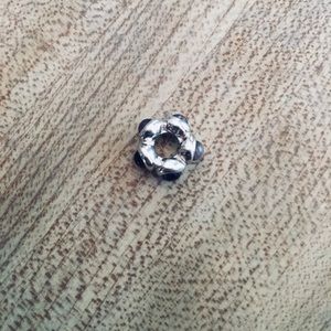 🌸 PANDORA Charm 🌸